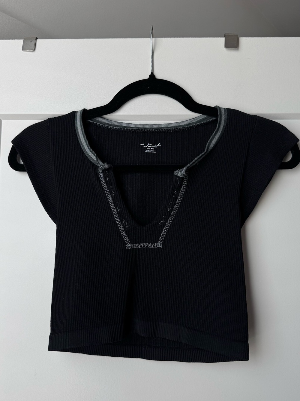 Urban Outfitters Black Ribbed V-Neck Crop Top with Contrast Trim